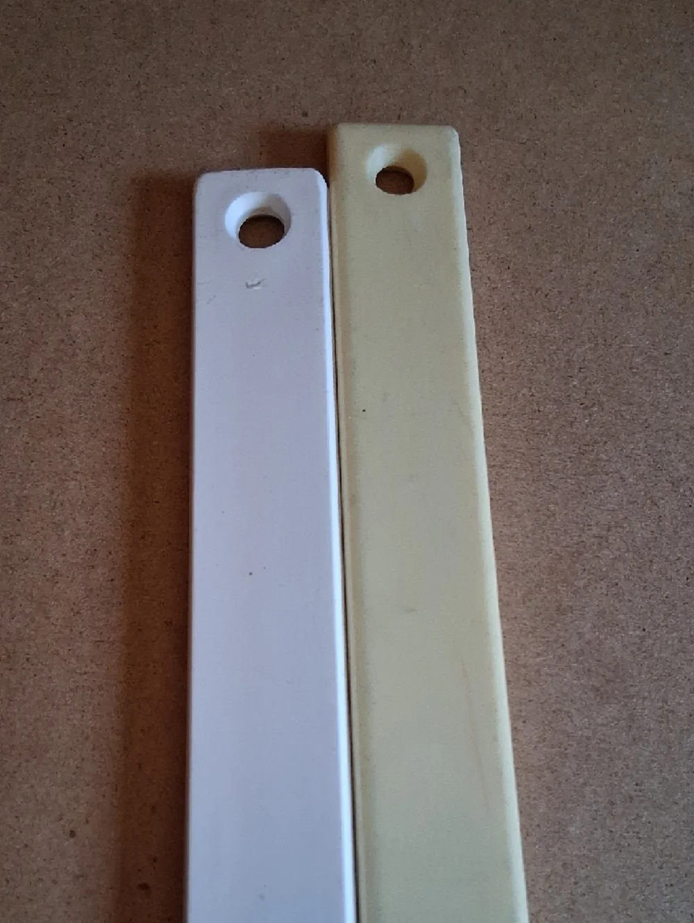 Ottawa Senators Mini Hockey Sticks - Red, White, Cream - Picture 9 of 9